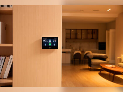 Hestia-7-Inch-HD-Control-Panel-6